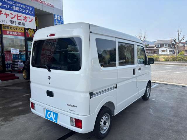 Suzuki Every 7