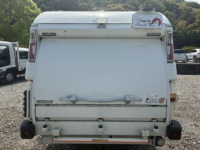 Hino Dutro 7