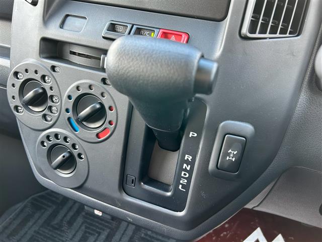 Toyota Town Ace Van 6