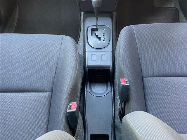 Toyota Succeed Van 11