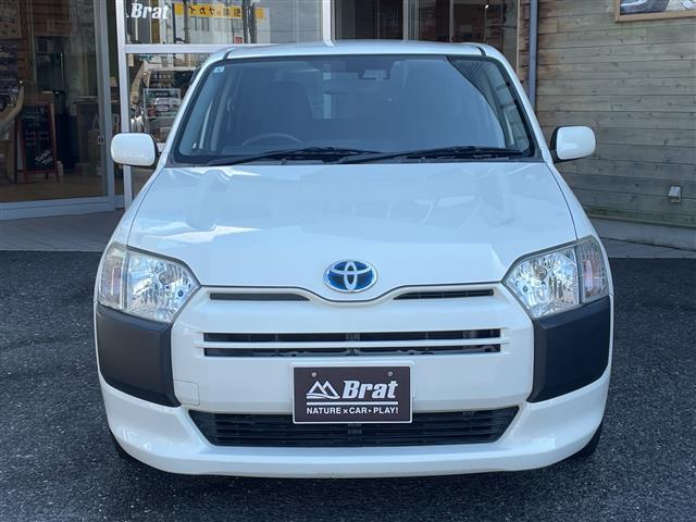 Toyota Succeed Van 12