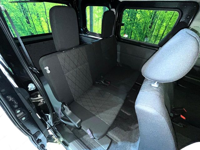Daihatsu Atrai 9