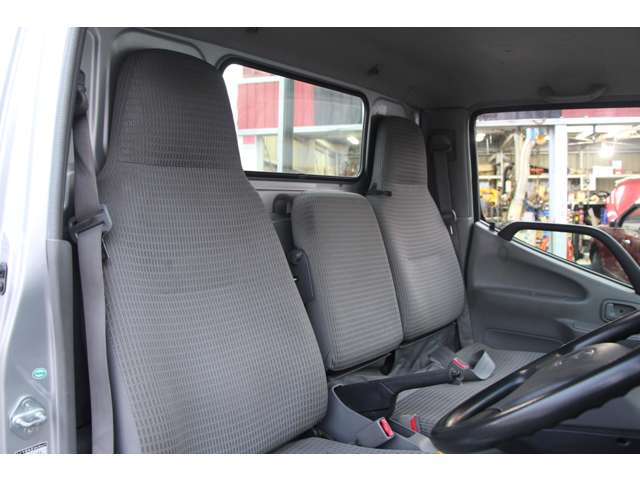 Toyota Toyoace 4