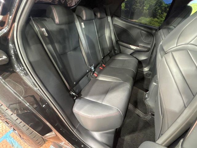 Lexus LBX 9