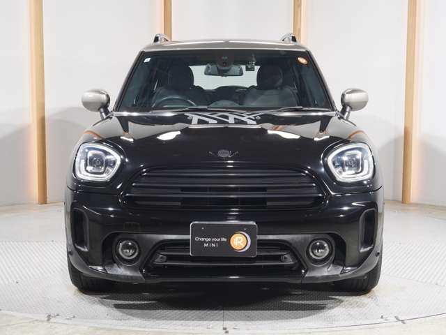MINI Crossover 8