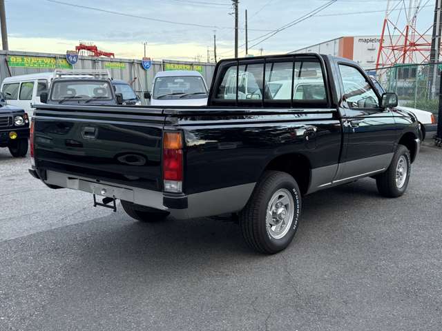 Nissan Datsun 6