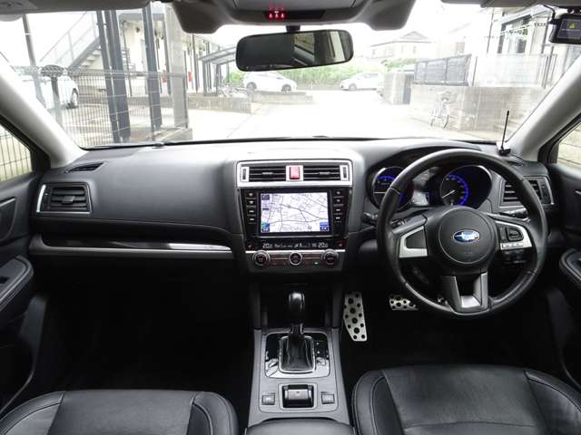 Subaru Legacy Outback 10