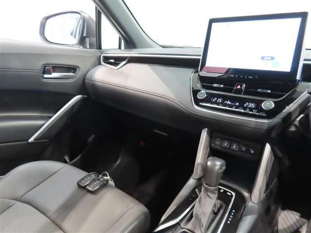 Toyota Corolla Cross 12