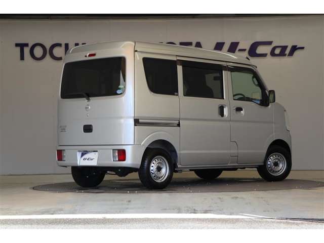 Nissan NV100 Clipper 3