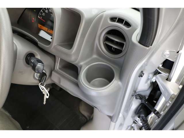 Nissan NV100 Clipper 9