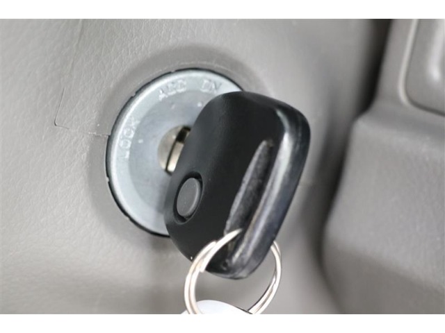 Nissan NV100 Clipper 10