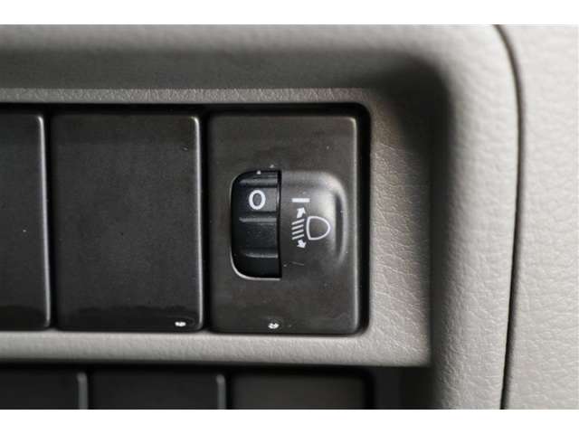 Nissan NV100 Clipper 11