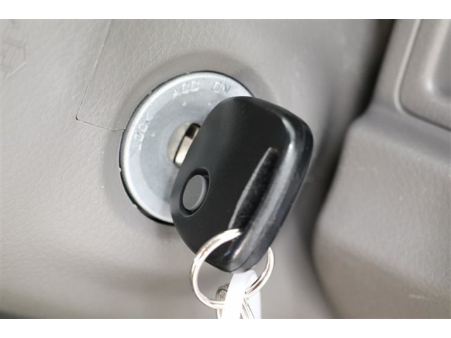 Nissan NV100 Clipper 10