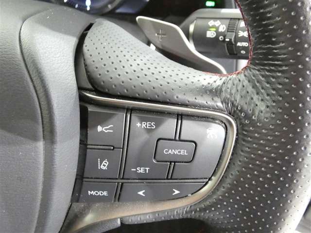 Lexus UX 11
