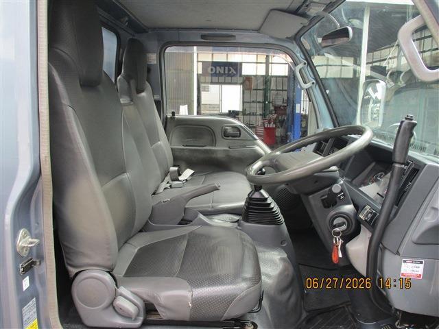 Isuzu Elf 11