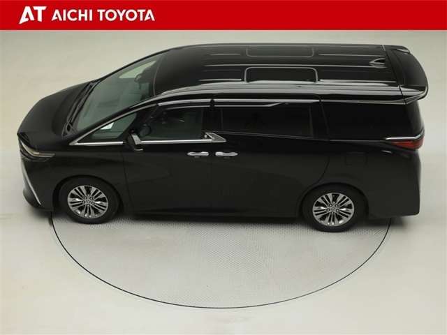 Toyota Alphard 11