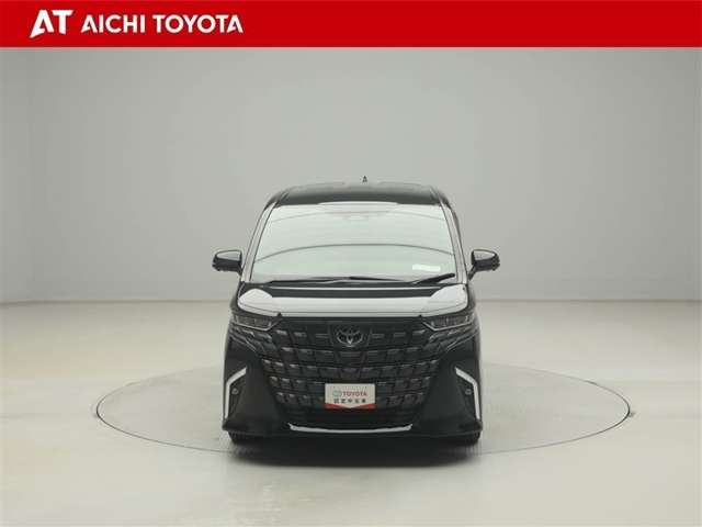 Toyota Alphard 9