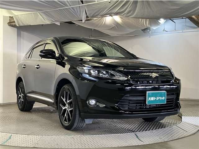 Toyota Harrier 3
