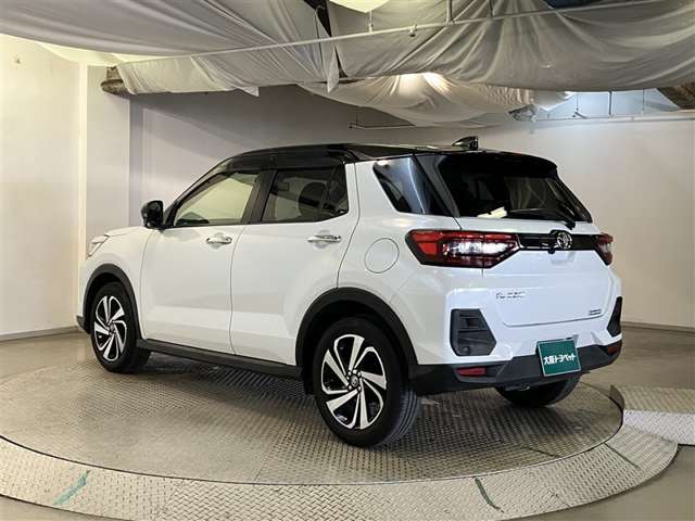 Toyota Raize 6
