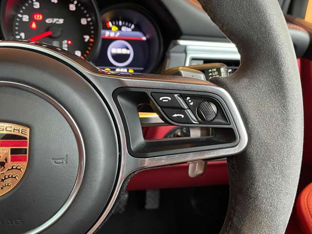 Porsche Macan 12