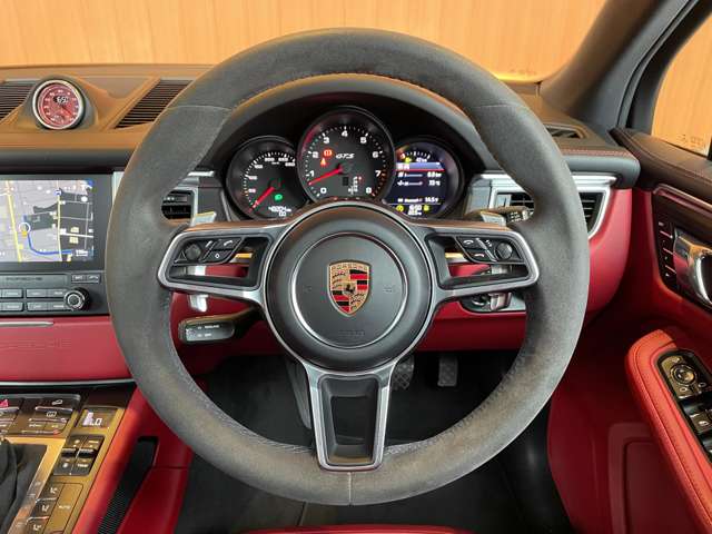 Porsche Macan 7