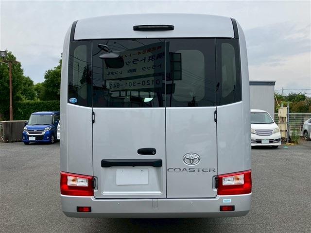 Toyota Coaster 6