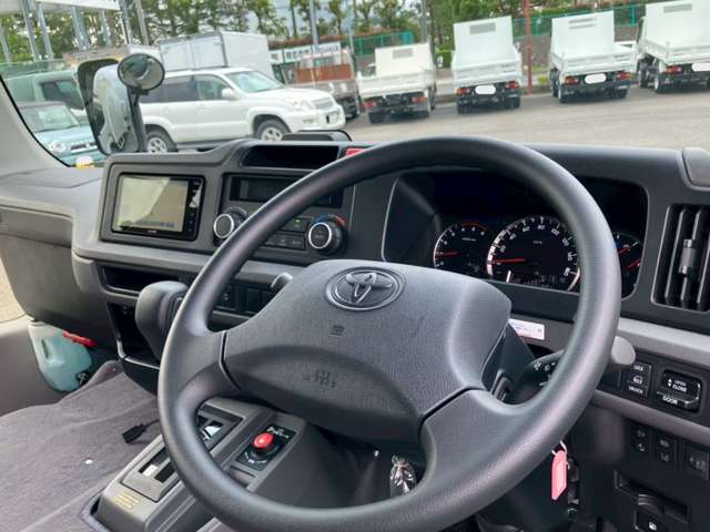 Toyota Coaster 10