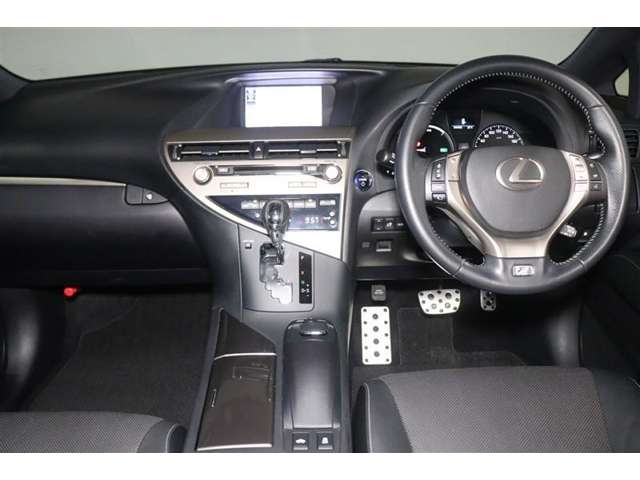 Lexus RX Hybrid 2