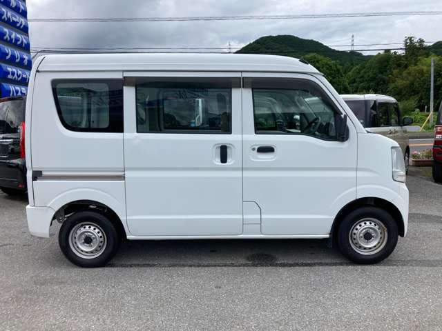 Suzuki Every 11
