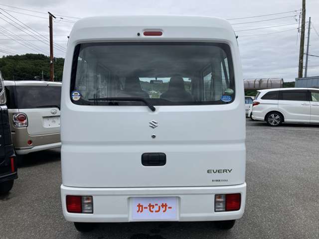 Suzuki Every 9
