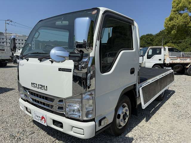 Isuzu Elf 9