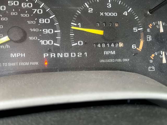 Chevrolet S-10 Blazer 9