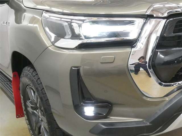 Toyota Hilux 3