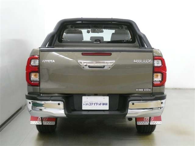 Toyota Hilux 5