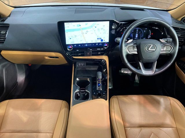 Lexus NX 2