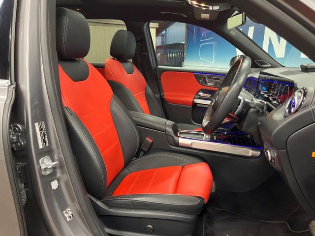 Mercedes-Benz GLB 9