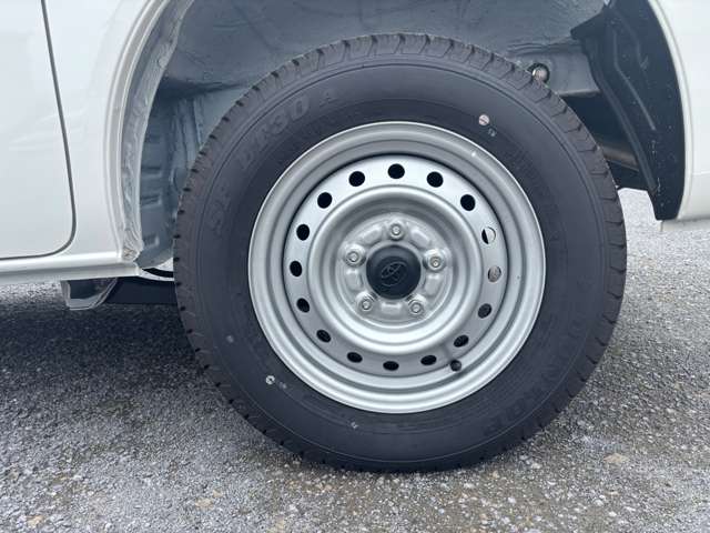 Toyota Town Ace Van 12