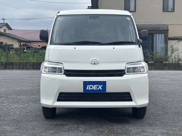 Toyota Town Ace Van 3