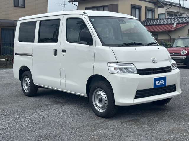 Toyota Town Ace Van 4