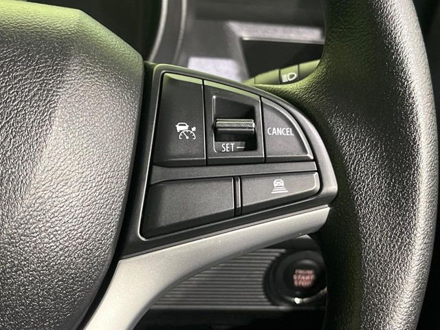 Suzuki Spacia Base 4