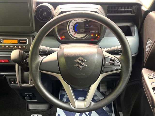 Suzuki Spacia Base 11