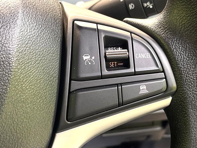 Suzuki Spacia Base 5