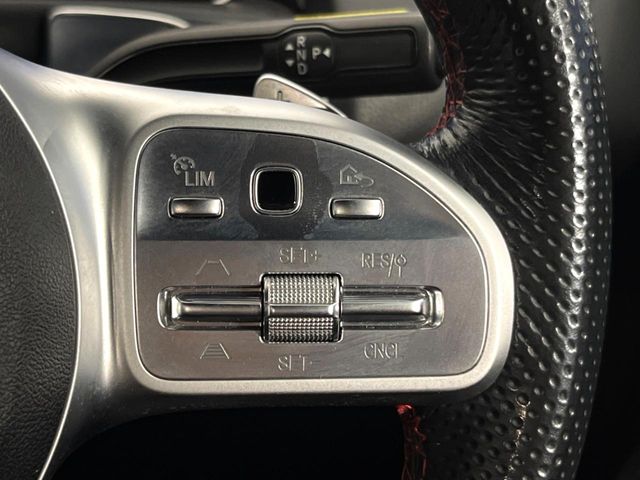 Mercedes-Benz GLB 6