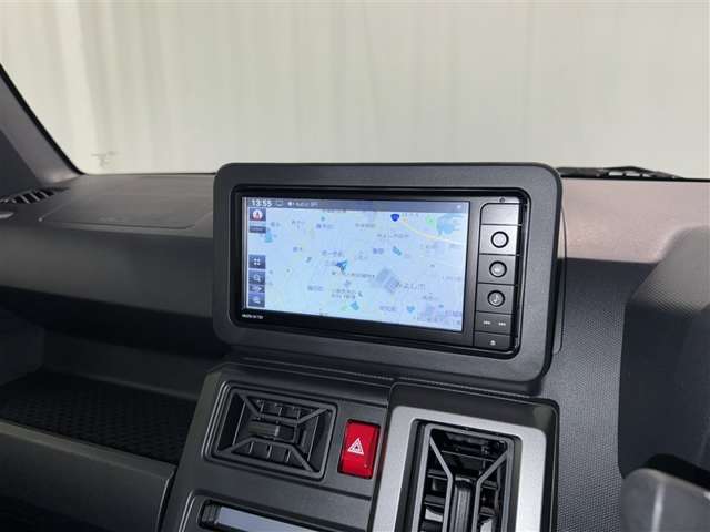 Daihatsu Taft 11