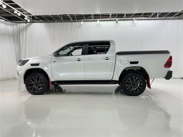 Toyota Hilux 5
