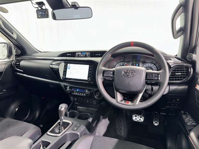 Toyota Hilux 9