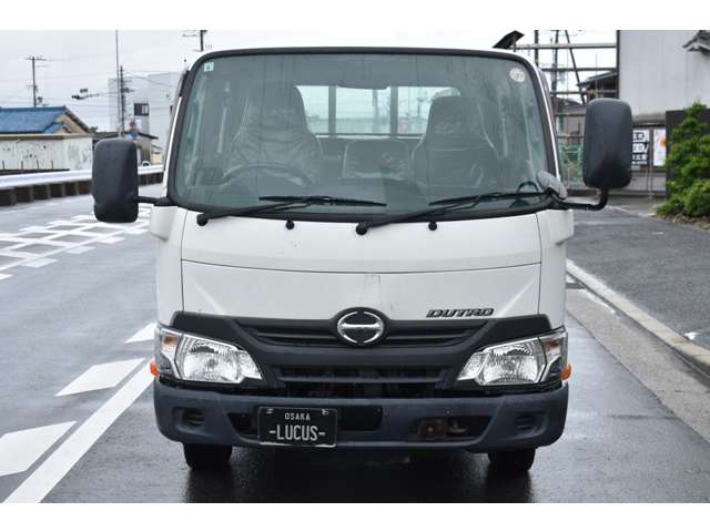 Hino Dutro 7