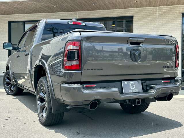 Dodge Ram 5