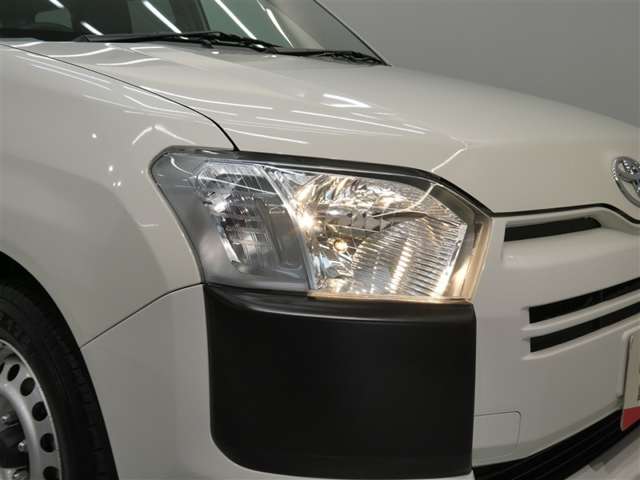Toyota Probox Van 10