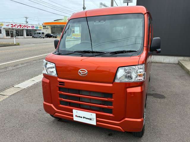 Daihatsu Hijet Cargo 5